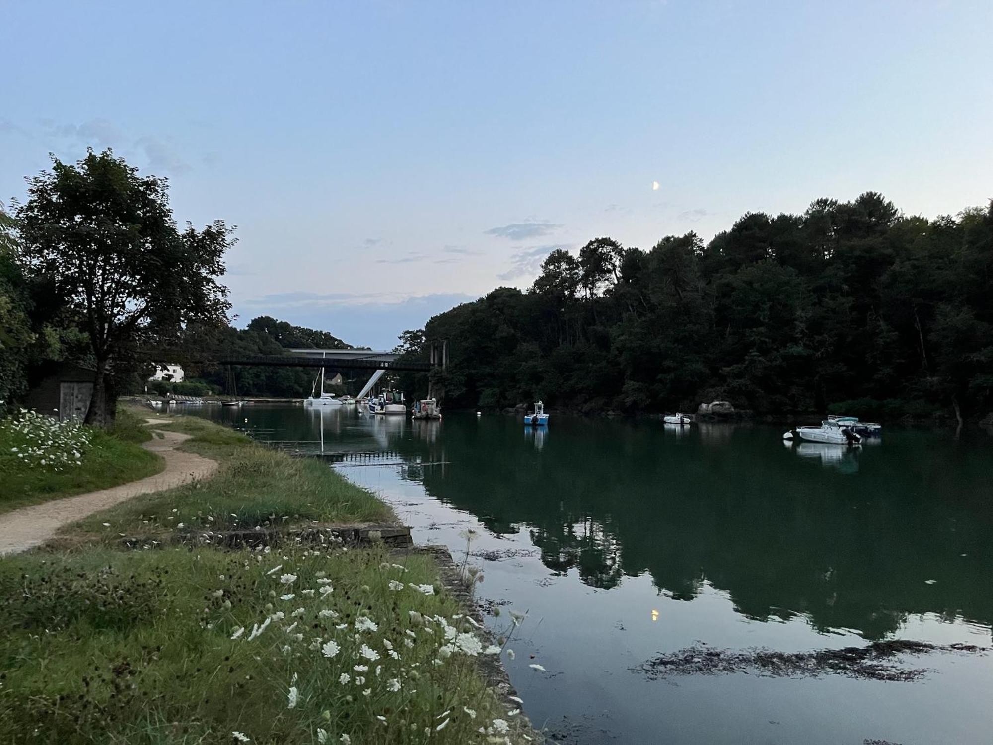 Appartement T2 Vue Sur La Riviere Avec Garage Privatif - Port De Saint-Goustan Auray Exteriör bild