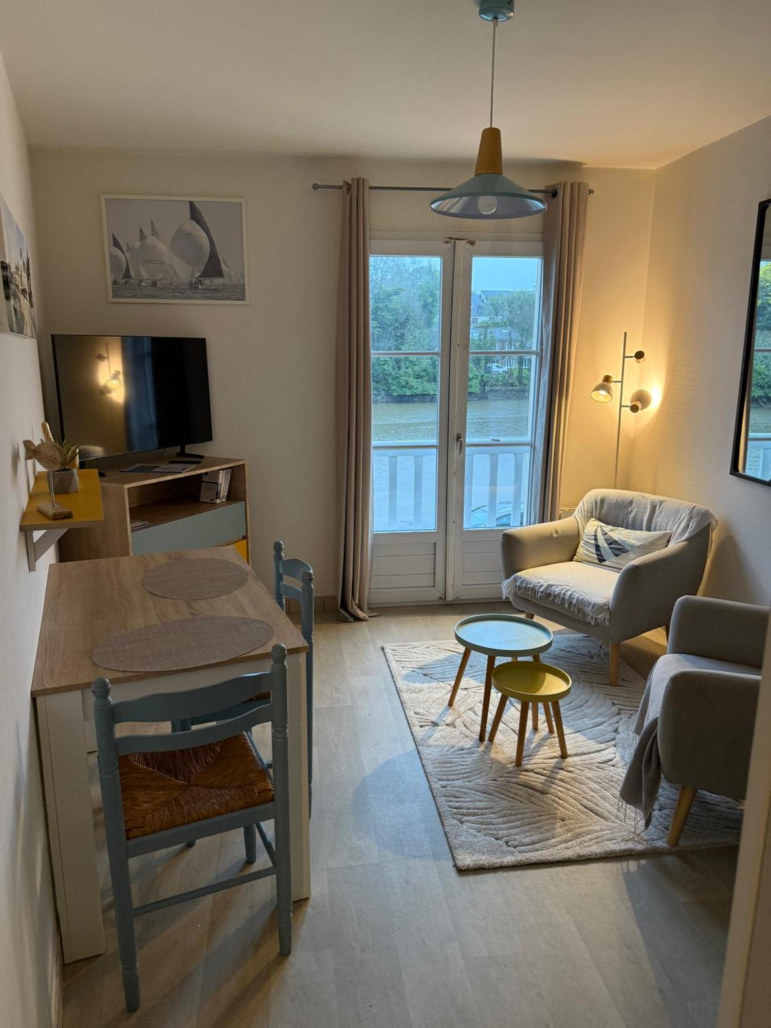 Appartement T2 Vue Sur La Riviere Avec Garage Privatif - Port De Saint-Goustan Auray Exteriör bild